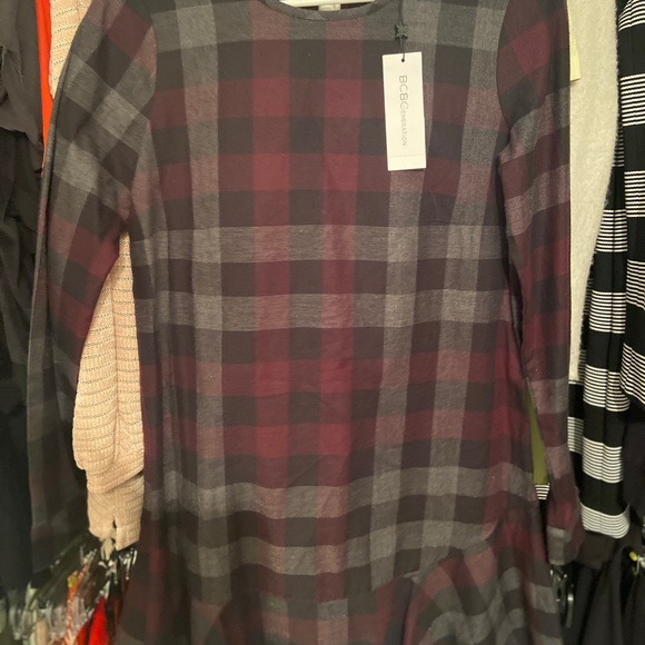 BCBG Generation Dress 🖤 - Picture 2 of 7